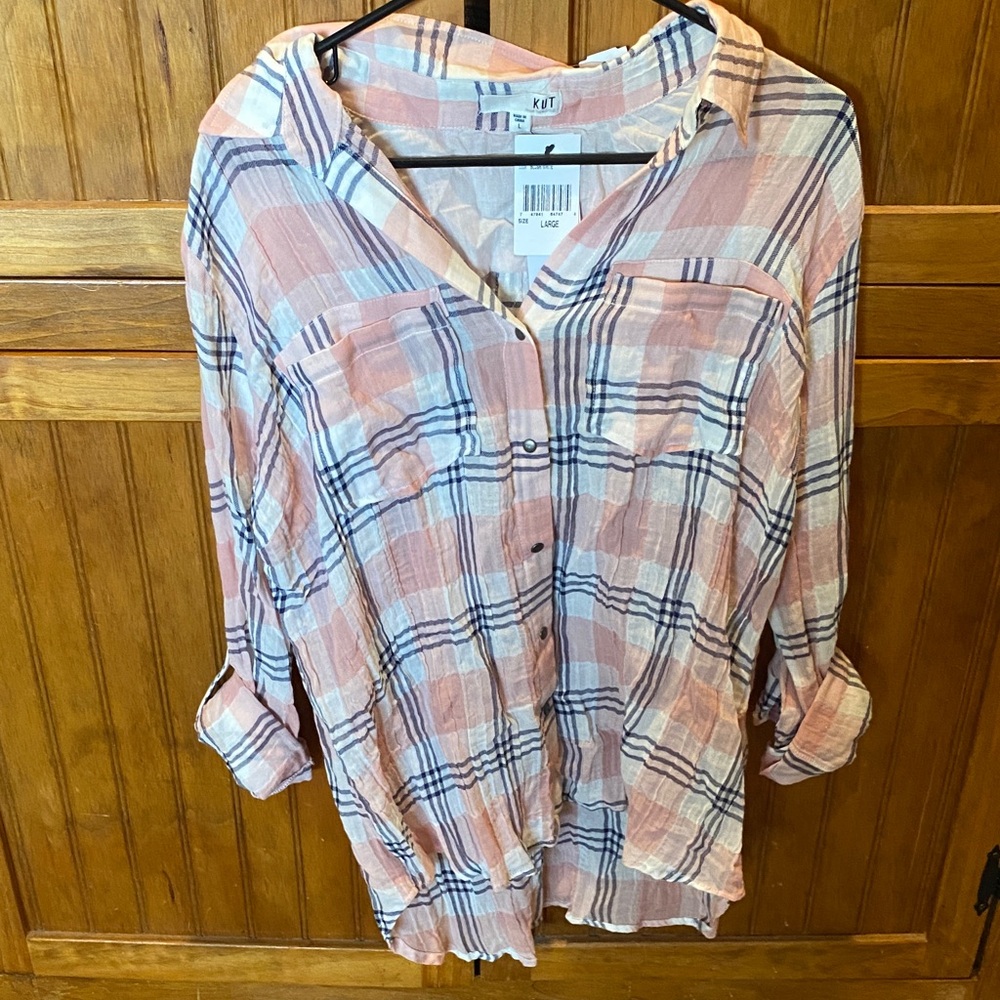 Kut from the Kloth Peach and Blue Plaid Button-Down Shirt